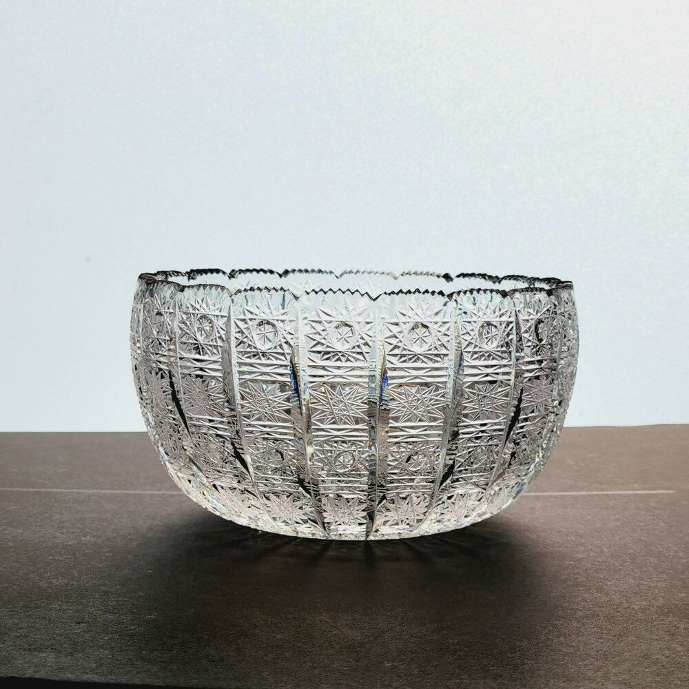 Queen Lace Cut Crystal 8" Bowl, Intricate Star Pattern Design, Stunning Centerpi - Picture 2 of 10